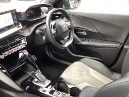 Used Peugeot 2008 50kWh GT Premium Auto 5dr full