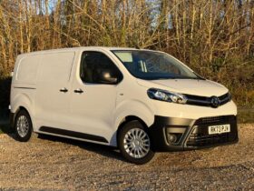 Used Toyota Proace 1.5D Icon Medium Panel Van 6dr Diesel Manual MWB Euro 6 (s/s) (120 bhp)