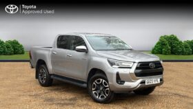 Used Toyota Hi-Lux 2.8 D-4D Invincible Pickup Double Cab 4dr Diesel Auto 4WD Euro 6 (s/s) (204 ps)