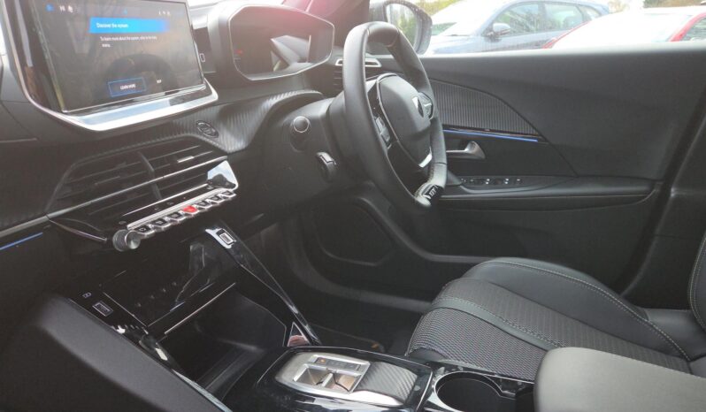 Used Peugeot 2008 50kWh GT Auto 5dr (7kW Charger) full
