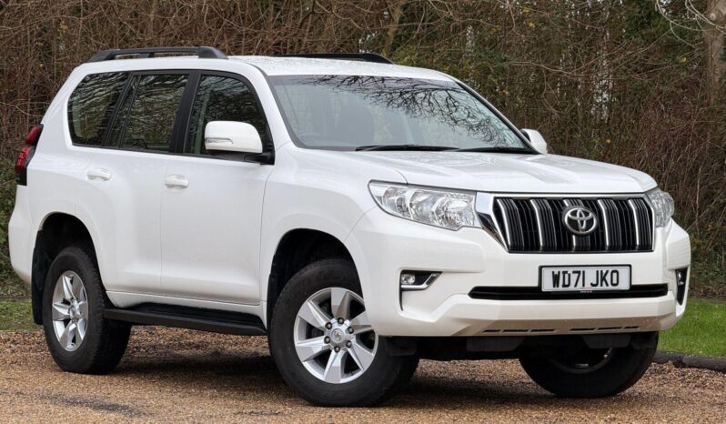 Used Toyota Land Cruiser 2.8D Active (Navi) Panel Van 5dr Diesel Auto 4WD LWB Euro 6 (s/s) (204 ps) full