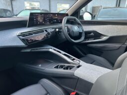 Used Peugeot 3008 73kWh Allure Auto 5dr full