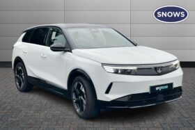Used Vauxhall Grandland 73kWh Ultimate Auto 5dr