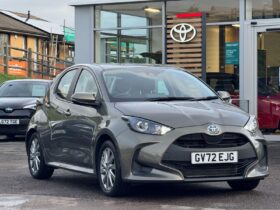 Used Toyota Yaris 1.5 VVT-h Icon Hatchback 5dr Petrol Hybrid E-CVT Euro 6 (s/s) (116 ps)