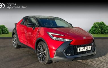 Used Toyota CHR 2.0 VVT 13.6kWh GR SPORT CVT Euro 6 (s/s) 5dr
