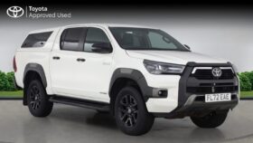 Used Toyota Hi-Lux 2.8 D-4D Invincible X Pickup Double Cab 4dr Diesel Auto 4WD Euro 6 (s/s) (204 ps)