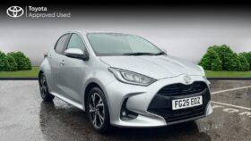 Used Toyota Yaris 1.5 VVT-h Design E-CVT Euro 6 (s/s) 5dr