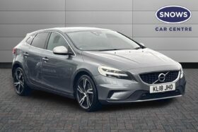 Used Volvo V40 1.5 T3 GPF R-Design Pro Auto Euro 6 (s/s) 5dr