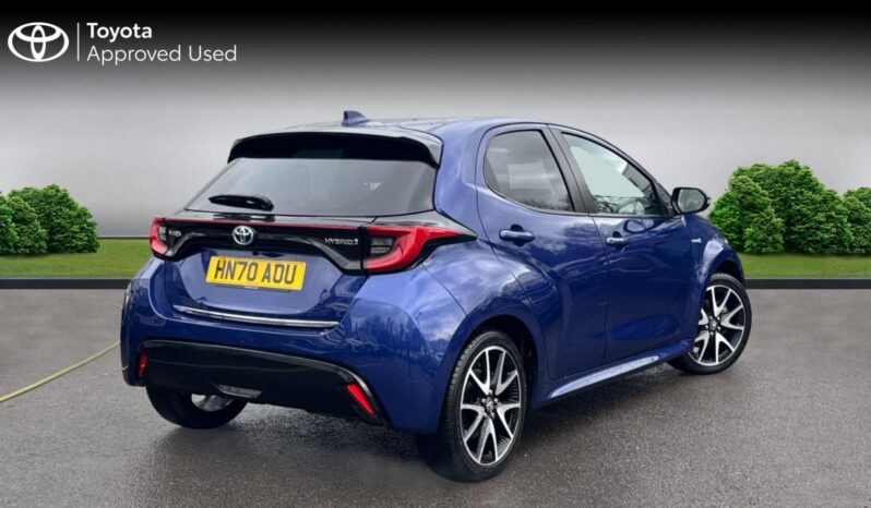 Used Toyota Yaris 1.5 VVT-h Dynamic E-CVT Euro 6 (s/s) 5dr full