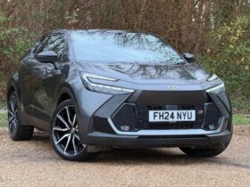Used Toyota CHR 2.0 VVT 13.6kWh GR SPORT SUV 5dr Petrol Plug-in Hybrid CVT Euro 6 (s/s) (223 ps)