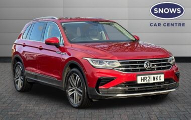 Used Volkswagen Tiguan 2.0 TSI Elegance DSG 4Motion Euro 6 (s/s) 5dr