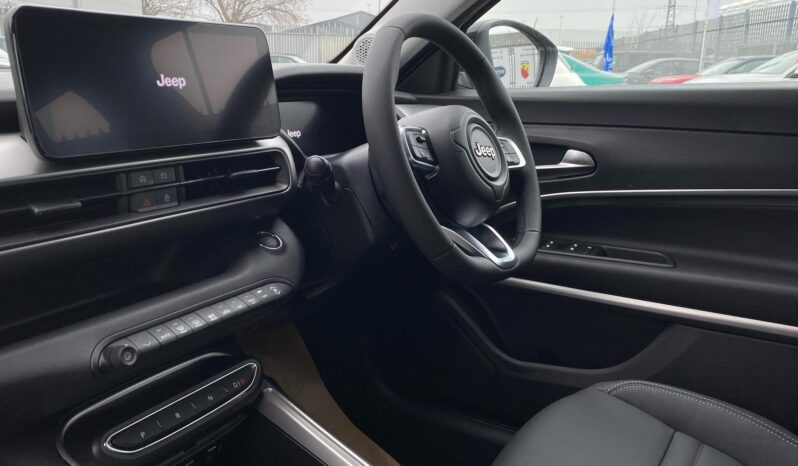 Used Jeep Avenger 54kWh Altitude Auto 5dr full