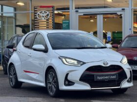 Used Toyota Yaris 1.5 VVT-h Excel Hatchback 5dr Petrol Hybrid E-CVT Euro 6 (s/s) (116 ps)