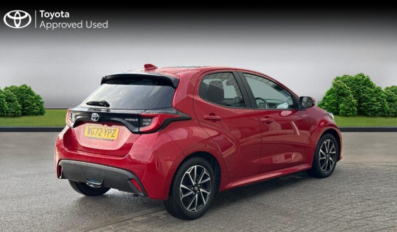 Used Toyota Yaris 1.5 VVT-h Design E-CVT Euro 6 (s/s) 5dr full