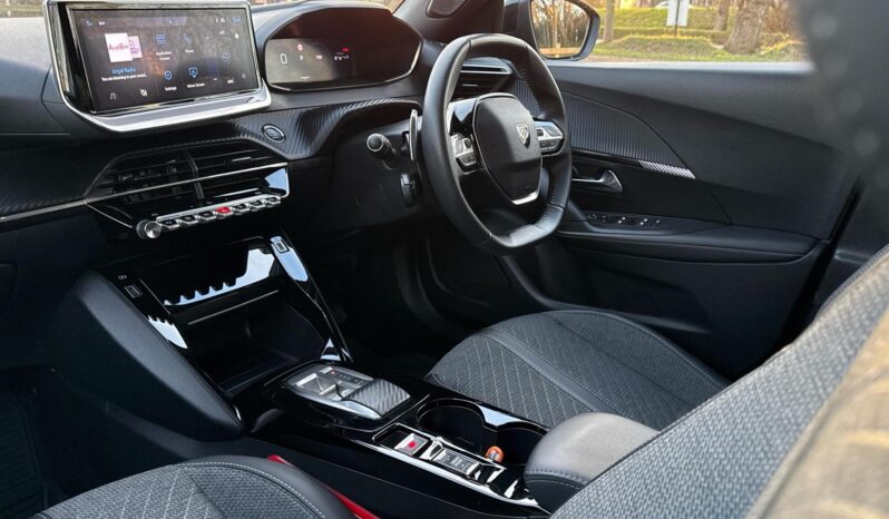 Used Peugeot 2008 1.2 PureTech Allure EAT Euro 6 (s/s) 5dr full