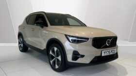Used Volvo XC40 Plus, B4 Mild hybrid, Petrol, Dark