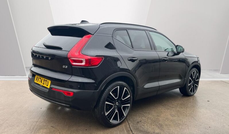 Used Volvo XC40 Ultra, B3 Mild hybrid, Petrol, Dark full