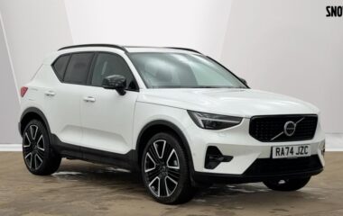 Used Volvo XC40 Ultra, B4 Mild hybrid, Petrol, Dark