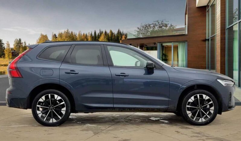 Used Volvo XC60 Ultra, T8 AWD Plug-in hybrid, Electric/Petrol, Dark full