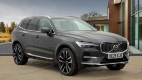Used Volvo XC60 Ultra, T8 AWD Plug-in hybrid, Electric/Petrol, Bright