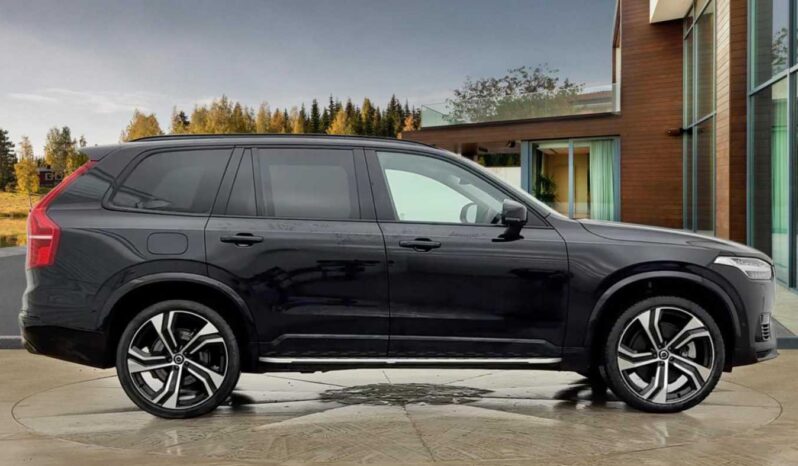Used Volvo XC90 Recharge Ultimate, T8 AWD Plug-in hybrid, Electric/Petrol, Dark, 7 Seats full