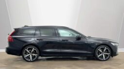 Used Volvo V60 Ultra, B4 Mild hybrid, Petrol, Dark full