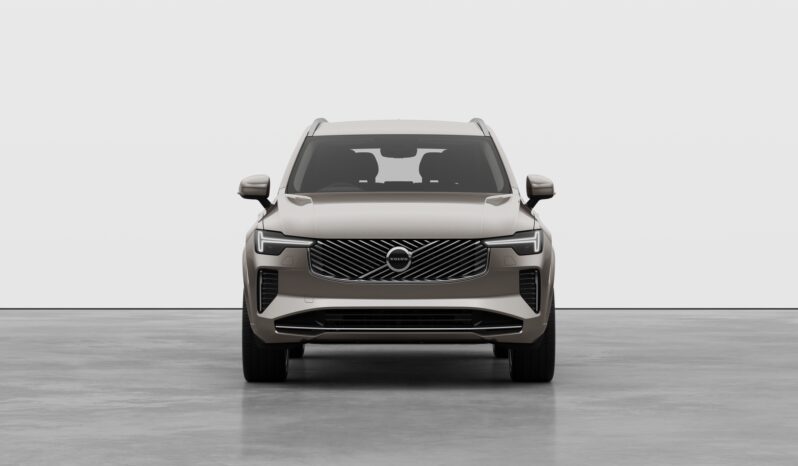 Used Volvo XC90 Core full