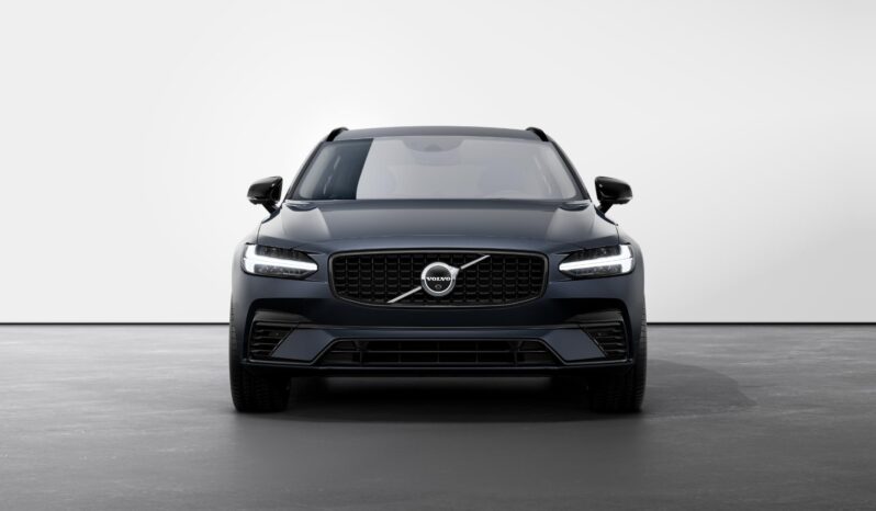 Used Volvo V90 Plus full