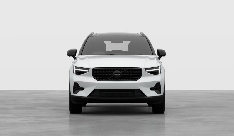 Used Volvo XC40 Ultra full