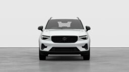 Used Volvo XC40 Plus Pro full