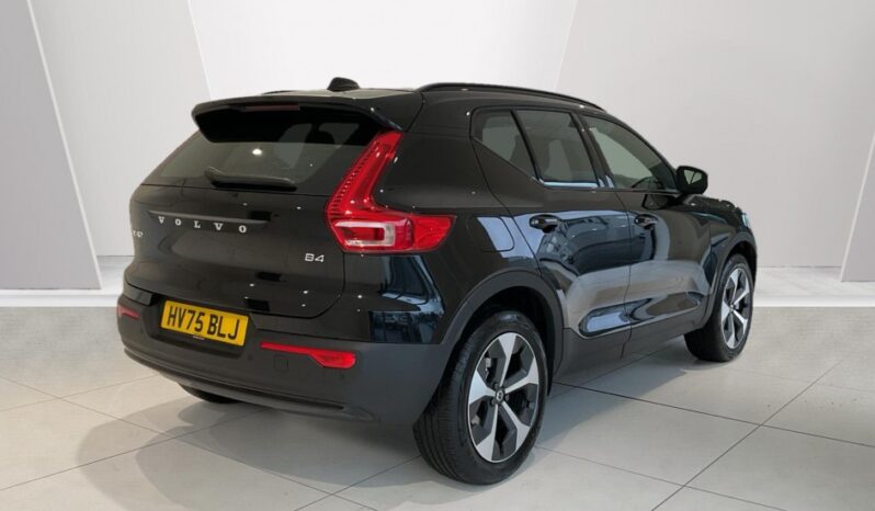 Used Volvo XC40 Plus, B4 Mild hybrid, Petrol, Dark full