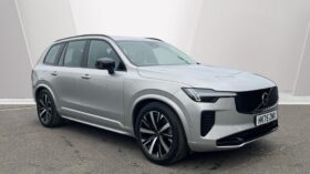 Used Volvo XC90 Plus, T8 AWD Plug-in hybrid, Electric/Petrol, Dark, 7 Seats