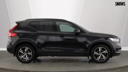 Used Volvo XC40 R-Design, B4 Mild Hybrid full