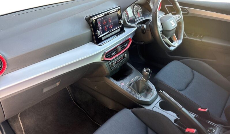 Used SEAT Ibiza 1.0 TSI 95 FR Edition 5dr full