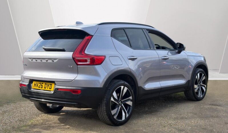 Used Volvo XC40 Ultra, B4 Mild hybrid, Petrol, Dark full