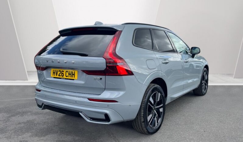 Used Volvo XC60 Plus, B5 AWD Mild hybrid, Petrol, Dark full
