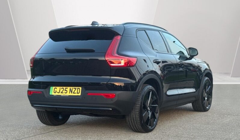 Used Volvo EX40 Black Edition Plus, Single Motor Extended Range, Electric full