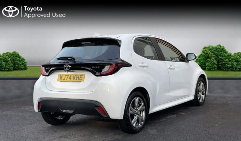 Used Toyota Yaris 1.5 VVT-h Icon E-CVT Euro 6 (s/s) 5dr full