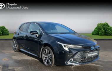 Used Toyota Corolla 1.8 VVT-h Design CVT Euro 6 (s/s) 5dr