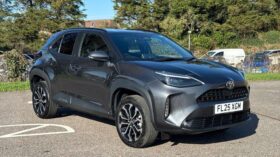 Used Toyota Yaris Cross 1.5 VVT-h Design SUV 5dr Petrol Hybrid E-CVT Euro 6 (s/s) (116 ps)