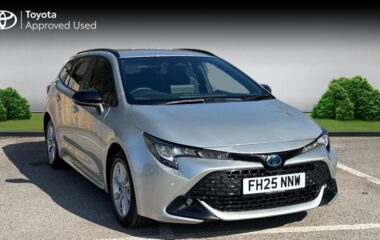 Used Toyota Corolla 1.8 VVT-h Icon Touring Sports CVT Euro 6 (s/s) 5dr