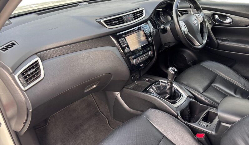 Used Nissan X-Trail 1.6 dCi Tekna Euro 6 (s/s) 5dr full