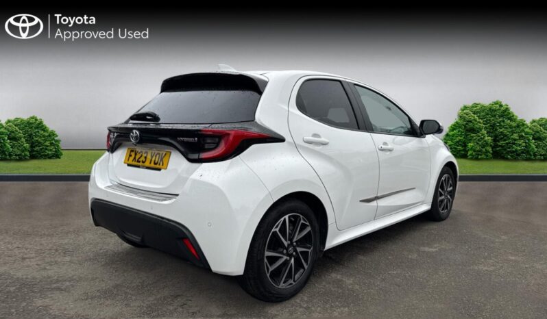 Used Toyota Yaris 1.5 VVT-h Design Hatchback 5dr Petrol Hybrid E-CVT Euro 6 (s/s) (116 ps) full