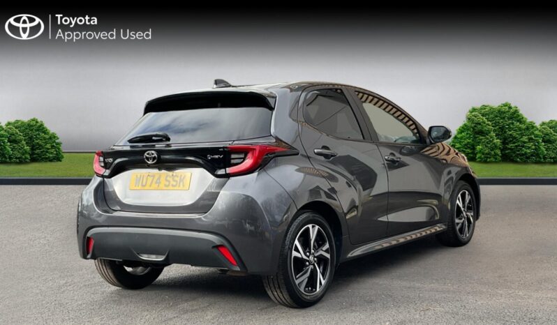 Used Toyota Yaris 1.5 VVT-h Design E-CVT Euro 6 (s/s) 5dr full