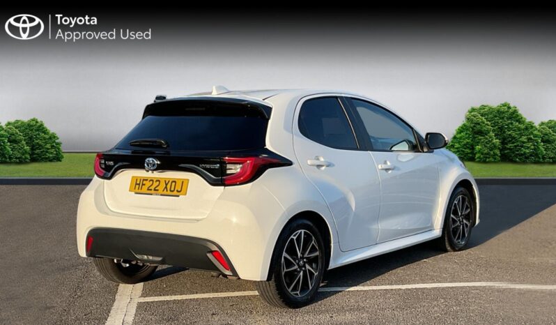 Used Toyota Yaris 1.5 VVT-h Design E-CVT Euro 6 (s/s) 5dr full