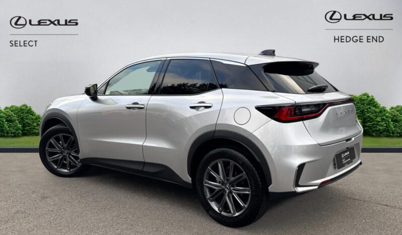 Used Lexus Lbx 1.5 VVT-iE Premium Plus SUV 5dr Petrol Hybrid E-CVT Euro 6 (s/s) (136 ps) full