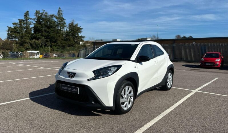 Used Toyota Aygo X 1.0 VVT-i Pure Hatchback 5dr Petrol Manual Euro 6 (s/s) (72 ps) full