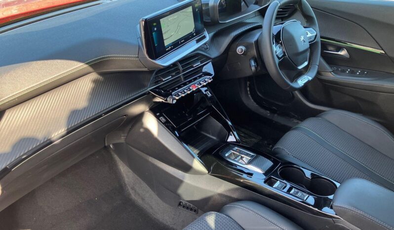Used Peugeot 2008 50kWh GT Auto 5dr (7kW Charger) full