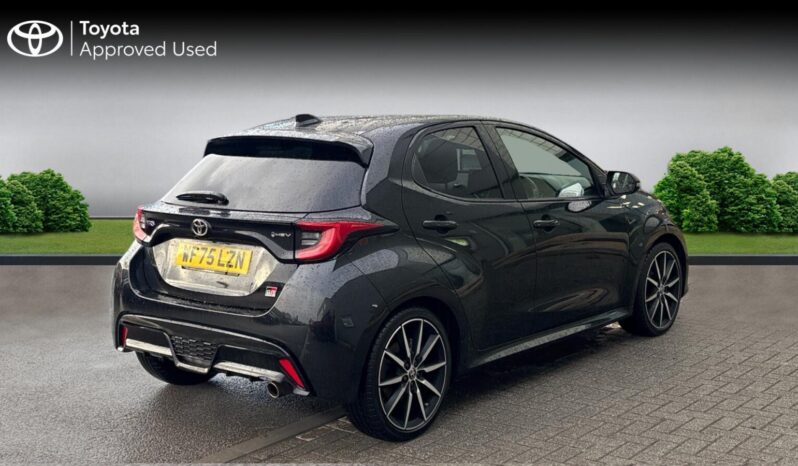 Used Toyota Yaris 1.5 VVT-h GR SPORT E-CVT Euro 6 (s/s) 5dr full