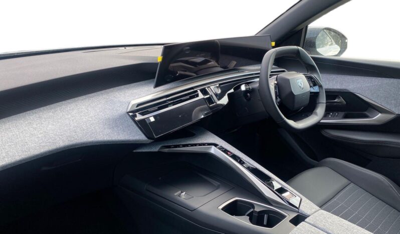 Used Peugeot 3008 73kWh Allure Auto 5dr full